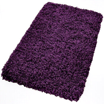 Bathroom Rugs on Beautiful Mingle Colored Bath Rug In A Shag Style With Deep Dark And